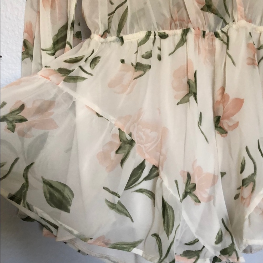 White Floral Romper - Picture 2 of 2